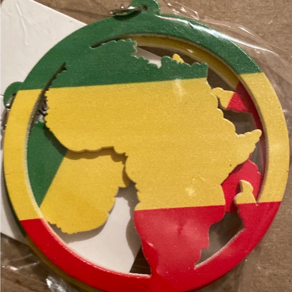 Round African Women Earrings Wooden Painted
Ethnic Style Dangle Earrings